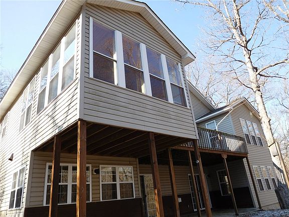 2nd image of 16 Branchwood Dr