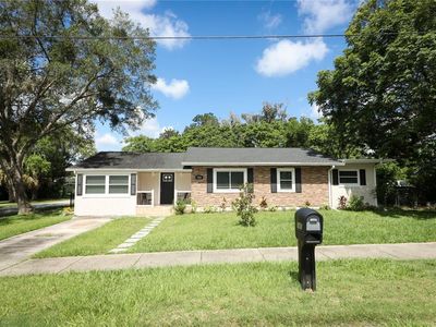 140 S Hull Ave, Deland, FL, 32720