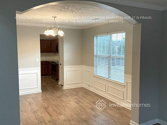 5th image of 3886 Caro St