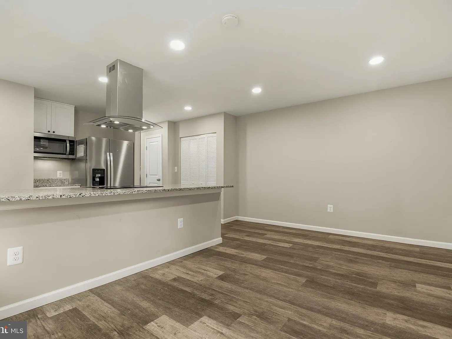 1 bed, 600 sqft, $1,499 — Photo 3