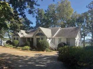 610 Mountain Ridge Dr, Manchester, GA 31816