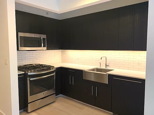 Rented by The Dermot Realty Management Company | media 23