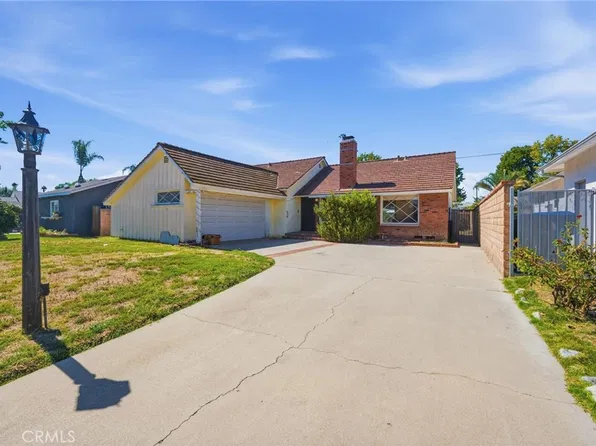7321 Leescott Ave, Van Nuys, CA 91406