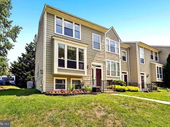 7730 Chatfield Ln, Ellicott City, MD 21043