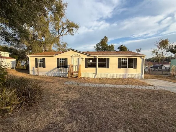 217 Longview Ave, Lady Lake, FL 32159