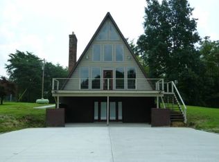 635 Mendenhall Rd, Peebles, OH 45660