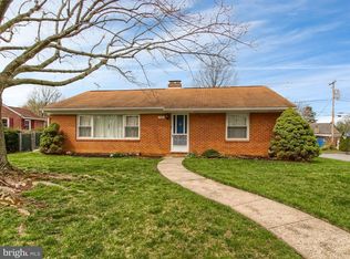 900 S Russell St, York, PA 17402