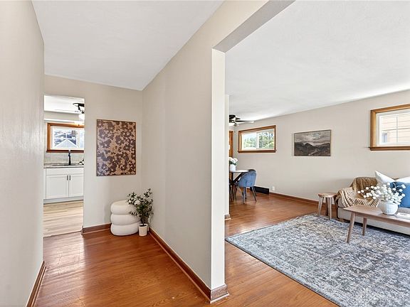5th image of 409 Grant St