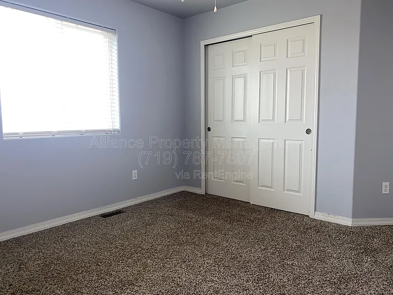 3875 Reindeer Cir — Photo 36