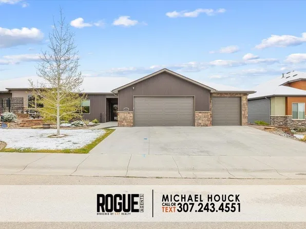 1640 Pinyon Pkwy, Casper, WY 82609
