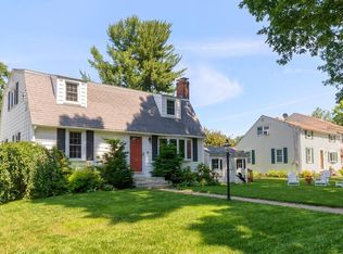 91 Lowe St, Leominster, MA 01453