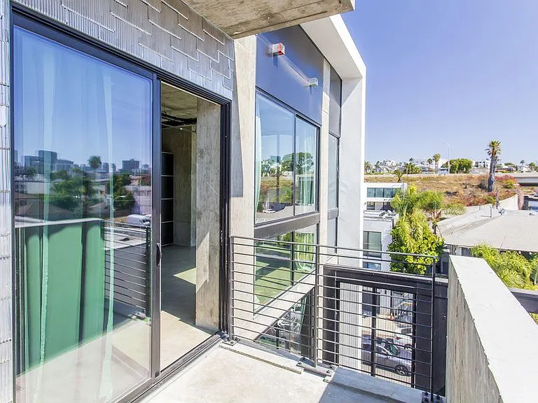 Apt 11 & 18 | The Dolce | Studio