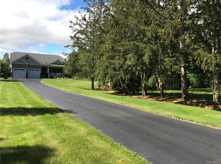 2415 New Jerusalem Rd, Eden, NY 14057