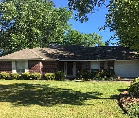 1st image of 160 Hunters Glen Dr