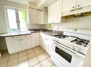 829 Veronica Dr, Pittsburgh, PA 15235