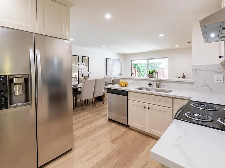 3318 Glendora Dr — Photo 5