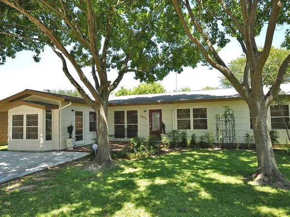1906 3rd Ave N, Texas City, TX 77590