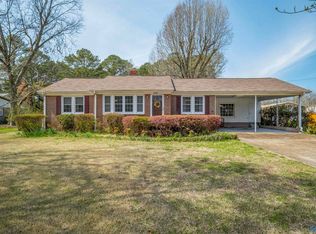 405 Lonesome Bend Rd, Glencoe, AL 35905