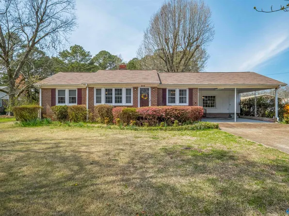 405 Lonesome Bend Rd, Glencoe, AL 35905