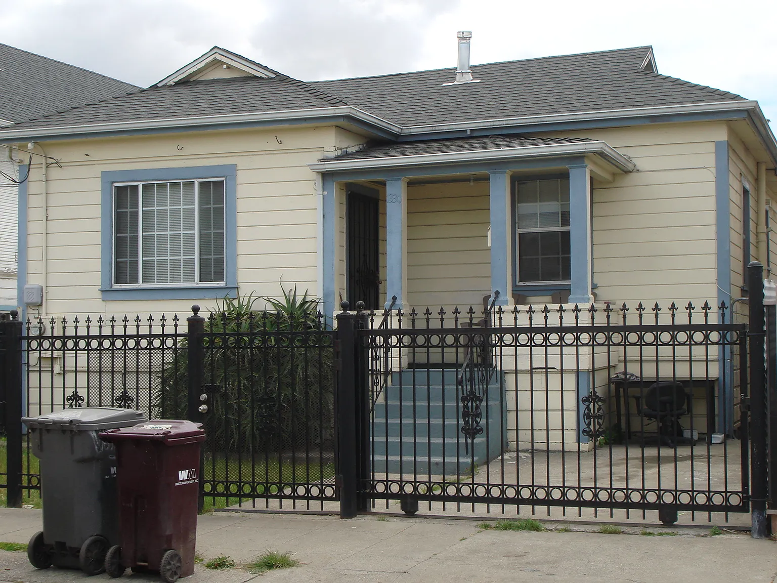 1330 96th Ave photo 1