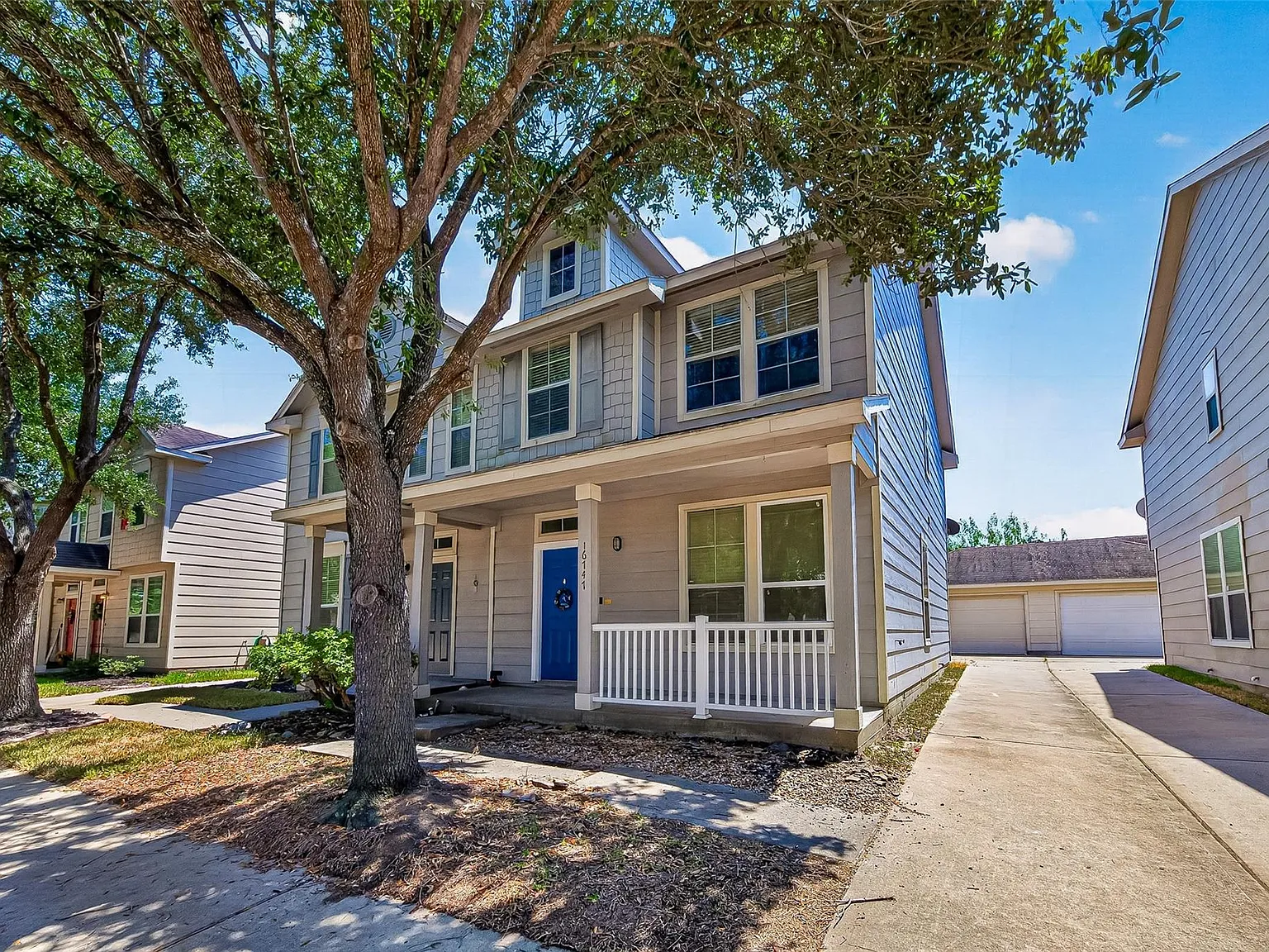 3 bed, 2.5 bath, 1460 sqft, $1,650 — Photo 2
