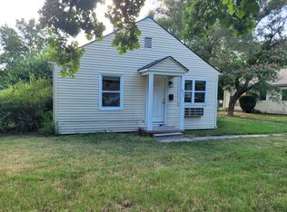 835 S Pershing Ave, Wichita, KS 67218