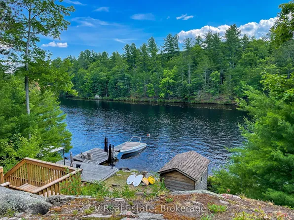 1343 N Muldrew Lake Rd, Town Of Gravenhurst, ON P1P 1R2