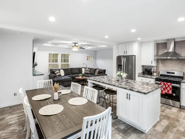 53 Sunrise Hill Road, Thornton, NH 03285