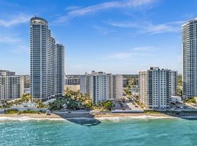 3001 S Ocean Dr