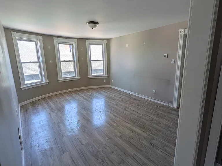 27 McKinley Rd — Photo 15