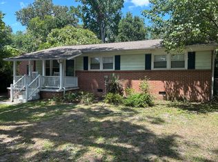 2807 Holt Dr, Columbia, SC 29205