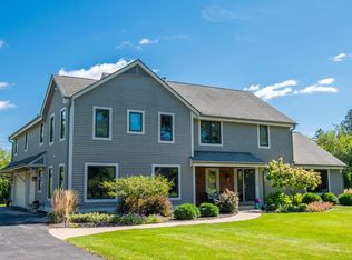 11226 N Riverland Rd, Mequon, WI 53092
