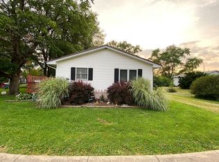 117 N May St, Potomac, IL 61865