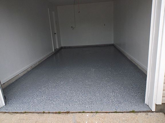 4th image of 659 Sandalwood Dr