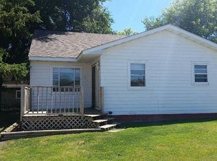 151 E Linden St, Vergas, MN 56587