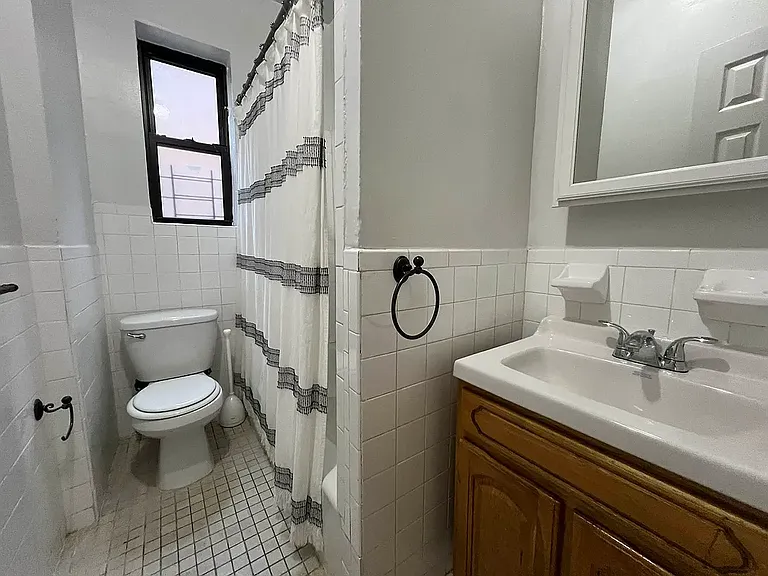 3204 Holland Ave #L — Photo 5