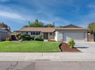 3036 W Vassar Ave, Visalia, CA 93277