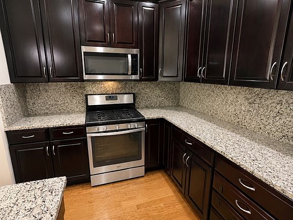 5th image of 21 Simeon Howard Way #2