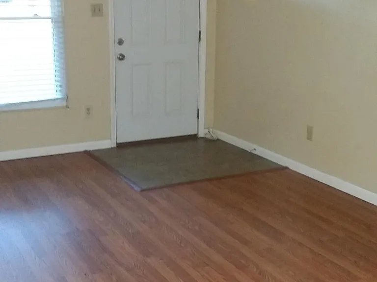 1810 Atkamire Dr — Photo 9