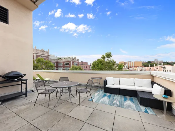 221 West 148th Street image 6 of 9