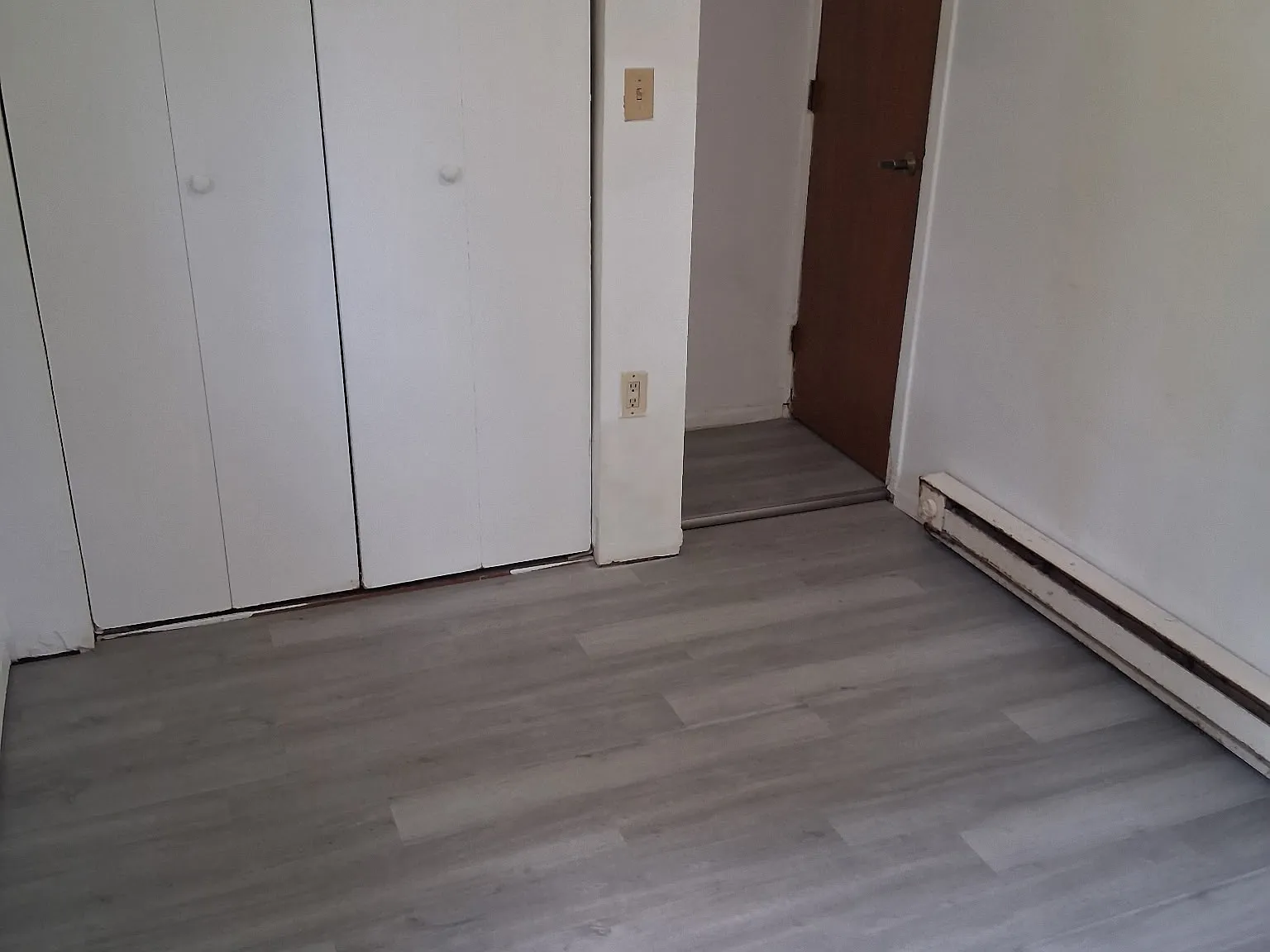 Studio, $650 — Photo 4