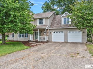 1450 Lenhart Rd, Springfield, IL 62711