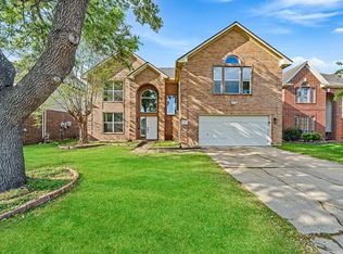 15218 Hidden Hollow Ln, Sugar Land, TX 77498