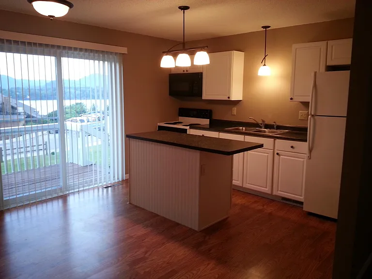 Unit 3 & 4 kitchen