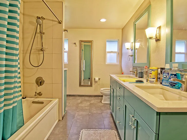 6556 Cleopatra Pl NW — Photo 4