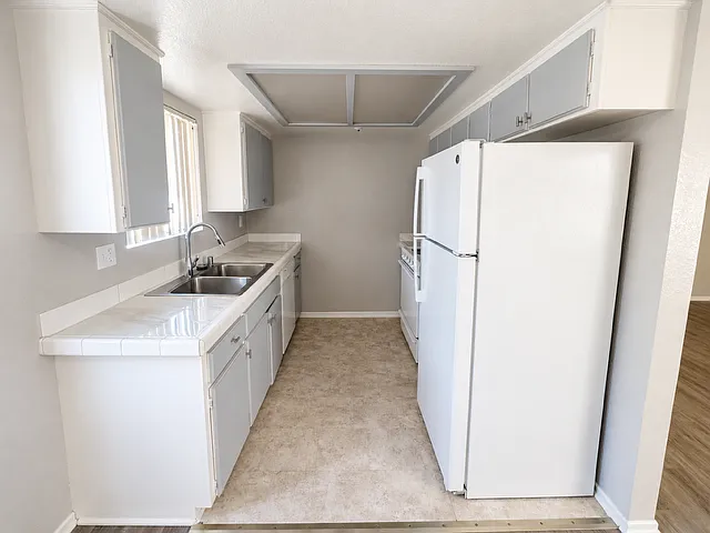 12303 Grevillea Ave — Photo 13