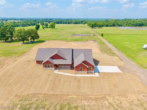 6138 New Hope Rd, Hackett, AR 72937