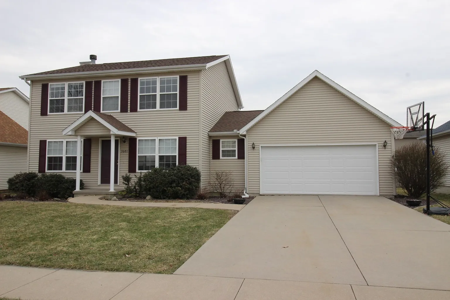 3601 Castlemain Dr photo 1