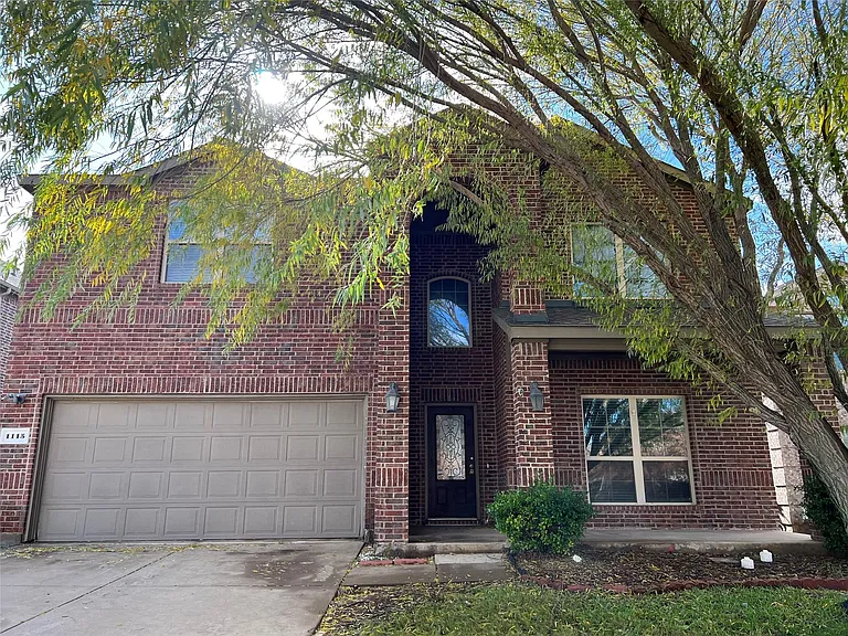 1115 Gaines Rd — Photo 1