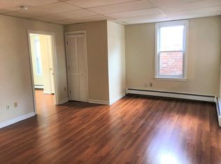 80 Main St APT 2, Amesbury, MA 01913